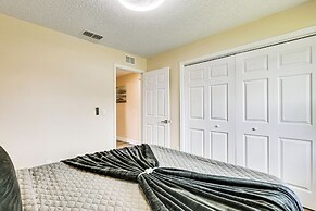 Brandon Home w/ Hot Tub: 16 Mi to Downtown Tampa!