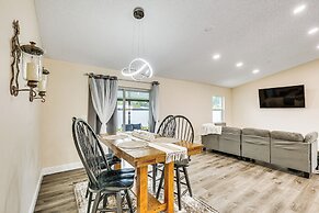 16 Mi to Downtown Tampa: Home w/ Hot Tub!