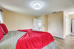 16 Mi to Downtown Tampa: Home w/ Hot Tub!