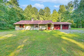 Pet-friendly Lebanon Vacation Rental on 6 Acres!