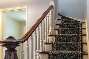 Charming Home: 3 Blocks to Winona State University