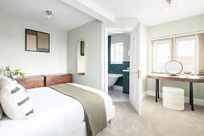 Host Stay Caedmons View