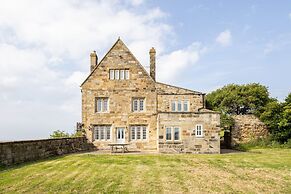 Host Stay Caedmons View