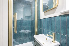 Host Stay Caedmons View