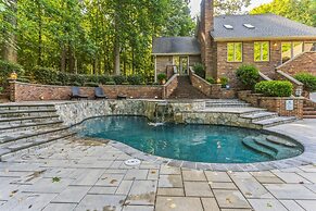 Luxurious Private Lakefront Paradise 5 Bedroom Home by RedAwning