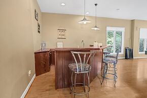 Luxurious Private Lakefront Paradise 5 Bedroom Home by RedAwning