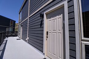 Orofino Dillon 104 2 Bedroom Condo by RedAwning