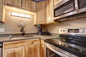 Orofino Dillon 104 2 Bedroom Condo by RedAwning