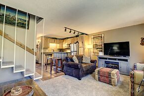 Orofino Dillon 104 2 Bedroom Condo by RedAwning