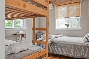 Pocono Scandinavian Cottage 2 Bedroom Cottage by RedAwning