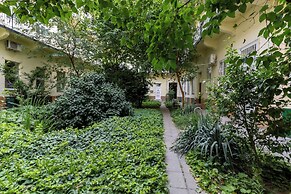 Venus Apartments - Broadway II