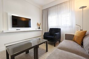 Phaedrus Living Mini Art House Matisse