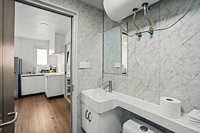 2BR Tiny Farm Home IN Fort Lauderdale