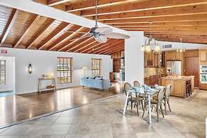 Casa Natalia 3 Bedroom Home With Pool Near Hard Rock Casino