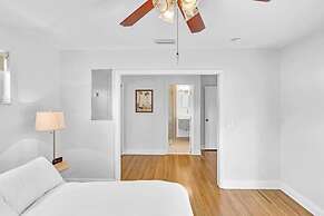 Casa Natalia 3 Bedroom Home With Pool Near Hard Rock Casino