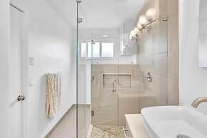 Casa Natalia 3 Bedroom Home With Pool Near Hard Rock Casino