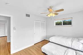 Casa Natalia 3 Bedroom Home With Pool Near Hard Rock Casino