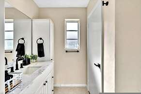 Casa Maya 3BR Home With Pool Near Hard Rock Casino