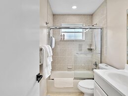 Casa Maya 3BR Home With Pool Near Hard Rock Casino