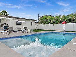 Casa Maya 3BR Home With Pool Near Hard Rock Casino