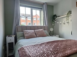 Stratford-upon-avon - Sleeps 4 - Pets Allowed
