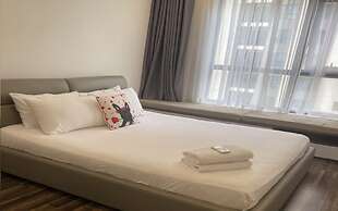 Park Legend Tan Son Nhat Airport Luxury