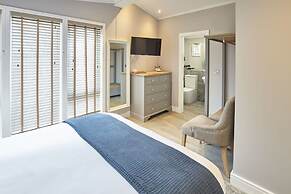 Host Stay Puffin s Rest