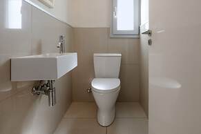 Phaedrus Living Mini Art House Warhol