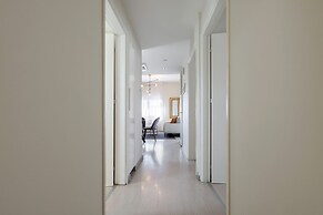 Phaedrus Living Mini Art House Warhol