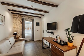 Hotel and Restaurant CONTE