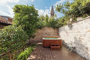 Hotel and Restaurant CONTE