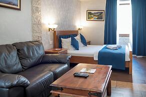 Hotel and Restaurant CONTE