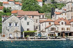 Hotel and Restaurant CONTE