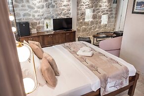 Hotel and Restaurant CONTE