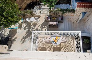 Hotel and Restaurant CONTE