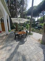 Marina Romea 2 Splitted Executive Flats