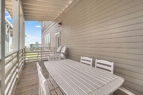 Beach Bungalow TC 2305