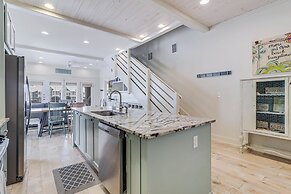 Beach Bungalow TC 2305