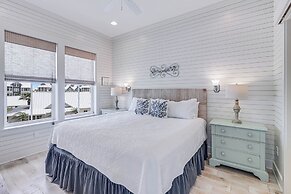 Beach Bungalow TC 2305