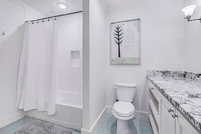 Beach Bungalow TC 2305