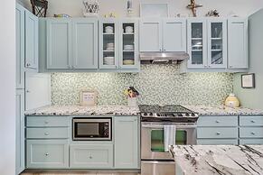 Beach Bungalow TC 2305