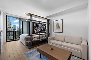 Luxury Studio Panoramic Outlook