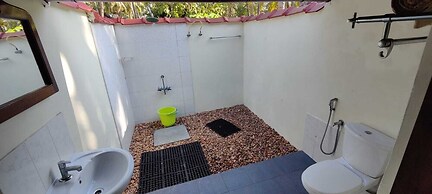 Tentgram Alleppey Riverfront