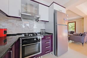 Talia deniz manzaralı 4 odalı lüks Villa