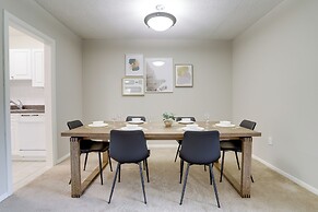 Elegant Apartments Near the Pentagon