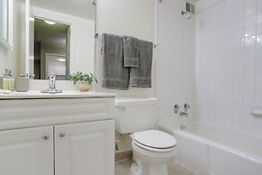 Elegant Apartments Near the Pentagon