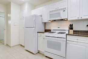 Elegant Apartments Near the Pentagon