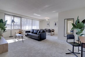 Elegant Apartments Near the Pentagon