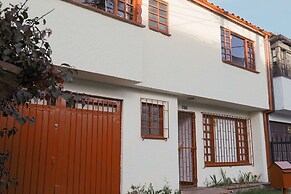 ART AND VITALITY HOUSE