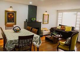 ART AND VITALITY HOUSE